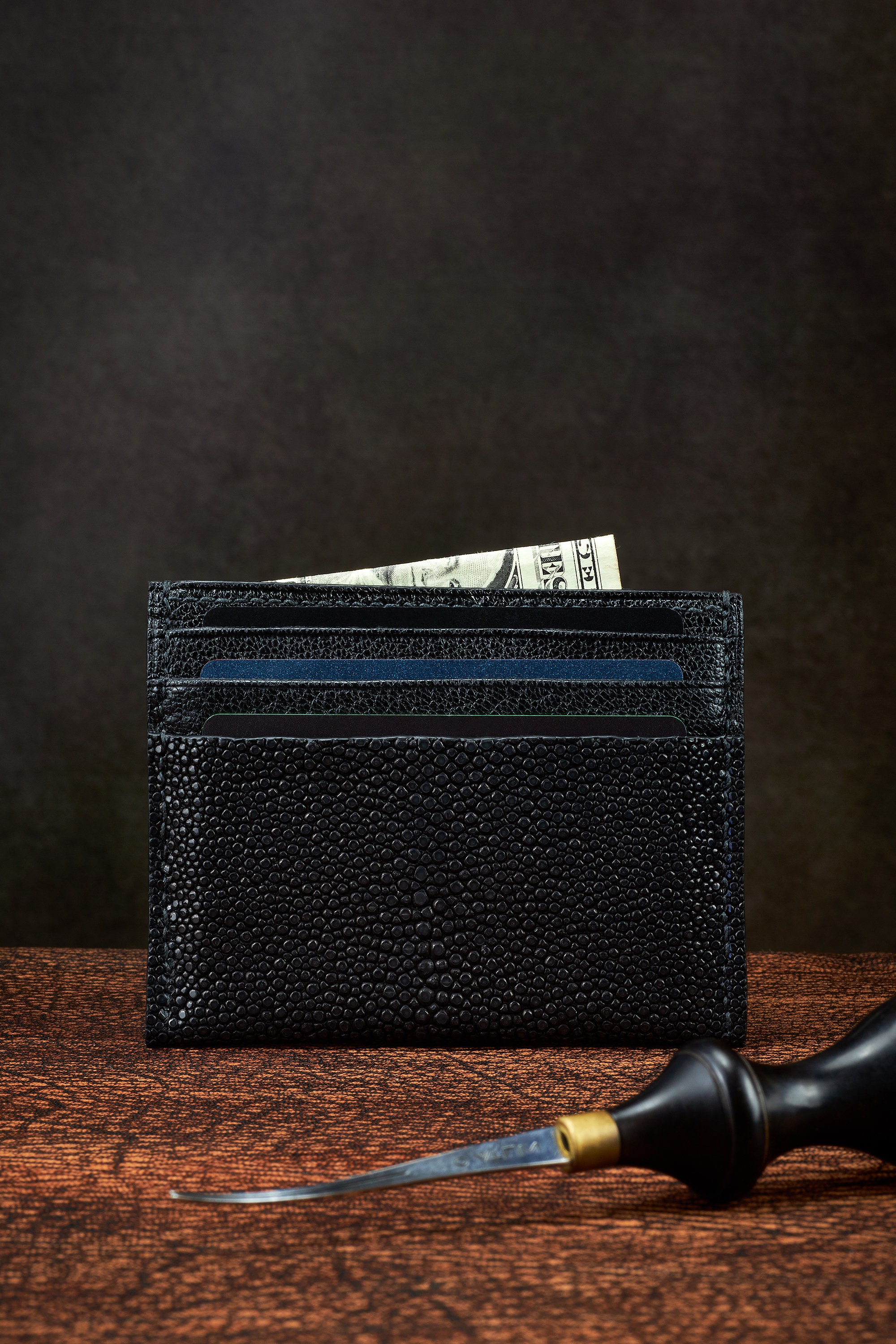 Card Holder Stingray Black Leather Wallet for 6 Cards, Cash