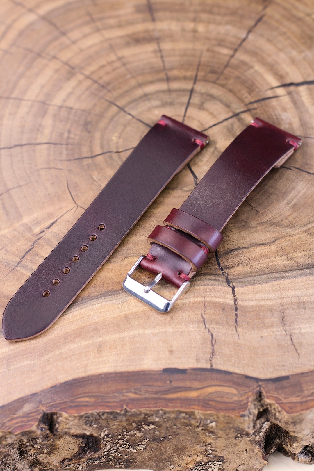 Horween Leather Watch Strap Band in Burgundy Chromexcel / 100