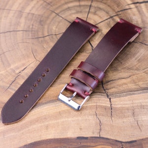 Horween leather watch strap band in Burgundy Chromexcel / 100% handmade /single layer leather / 22 mm, 20 mm, 18 mm, 16 mm, 14 mm, 12 custom