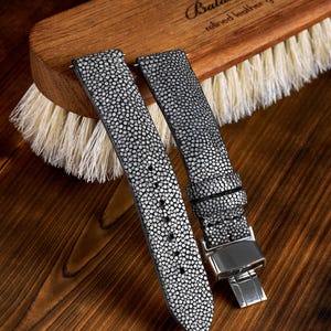 Grey stingray watch strap band / 100% handmade from real polished Italy sourced stingray / 24 mm, 22 mm, 20 mm, 18 mm, 16 mm, 14 mm custom
