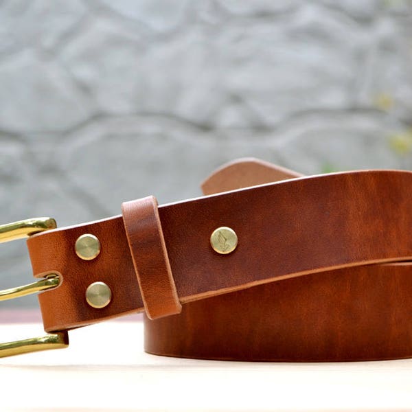 English Tan Horween Dublin leather belt, 1.5" width | Light brown color belt