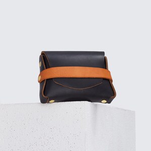 Cartera Horween negra personalizada / Estuche/bolsa pequeña de cuero Chromexcel, billetera de bolsillo frontal, monedero/billetera de cuero sin costuras, Era imagen 3