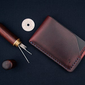 Portafoglio porta carte in pelle Horween in Chromexcel Borgogna / portafoglio porta carte di credito con tasca frontale, cucito a mano, Karat