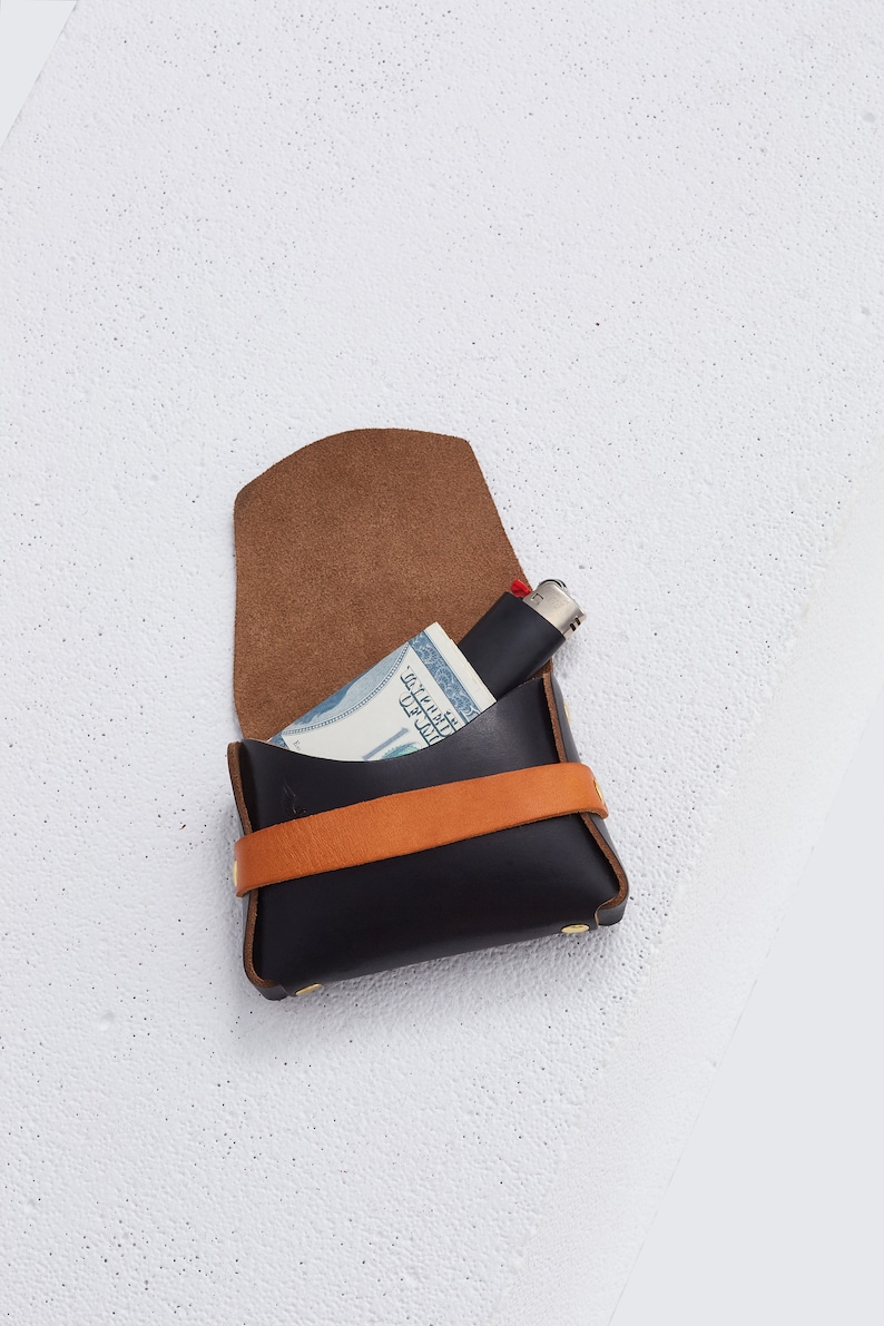 Cartera Horween negra personalizada / Estuche/bolsa pequeña de cuero Chromexcel, billetera de bolsillo frontal, monedero/billetera de cuero sin costuras, Era imagen 7