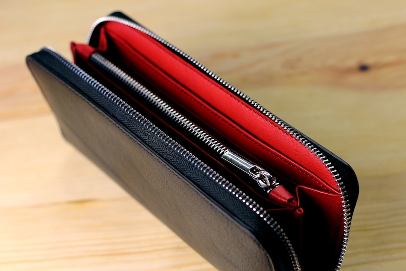 Cartera larga con cremallera negra con interior de cuero rojo / Cosida a mano / cartera elegante y espaciosa para tarjetas, efectivo, teléfono, monedas, papeles imagen 6