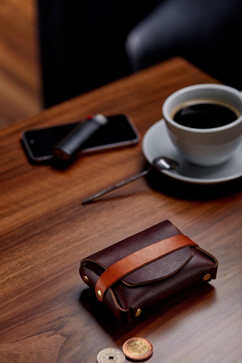 Cartera pequeña de cuero Horween / Estuche burdeos para cualquier cosa / estuche, billetera de bolsillo frontal, monedero / billetera de cuero sin costuras, Era imagen 2
