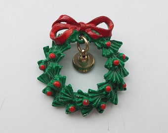 Vintage Enamel Green Holiday Christmas Red Bow Wreath Gold Tone Bell Brooch