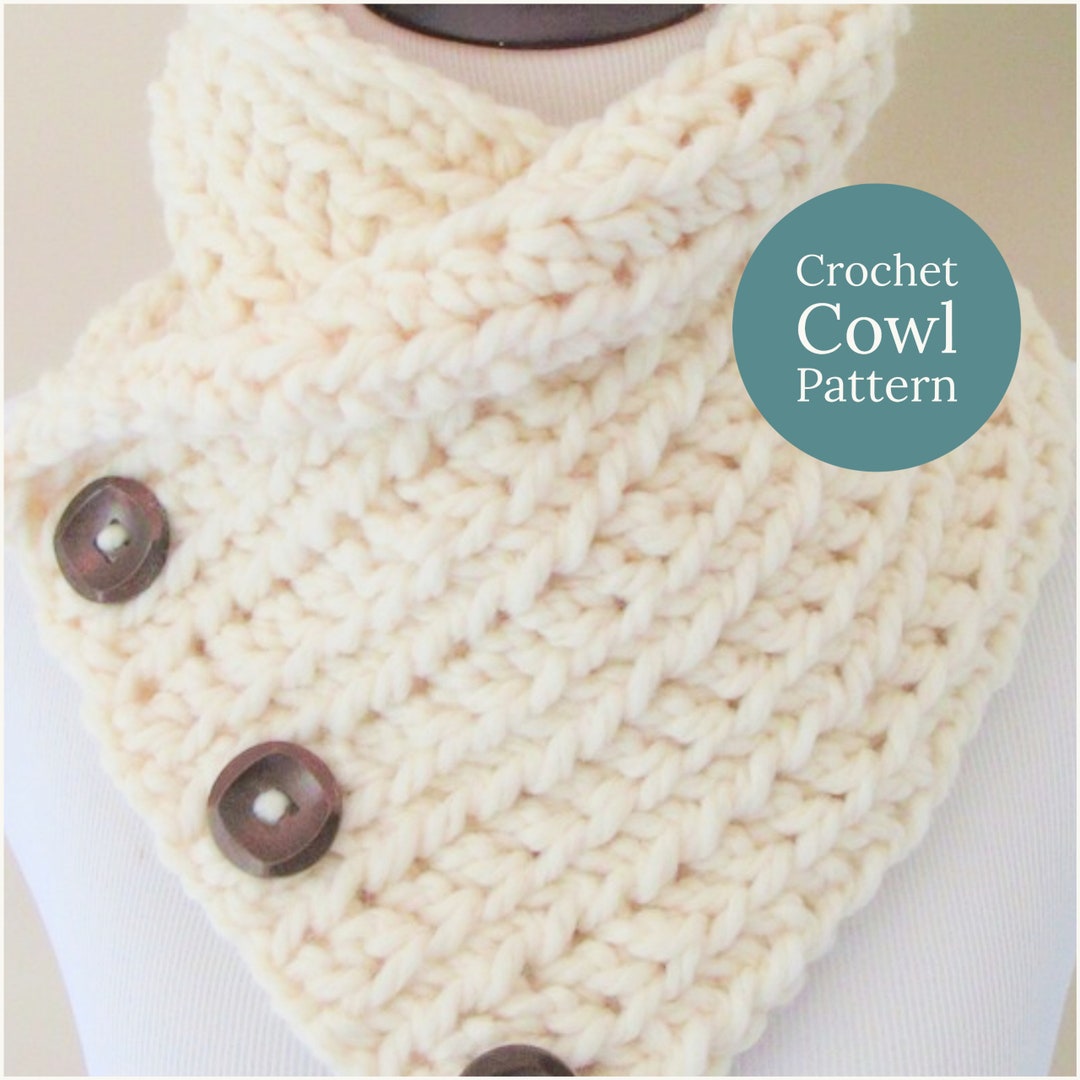 CROCHET PATTERN - Chunky Button Cowl / Winter Scarf - Etsy