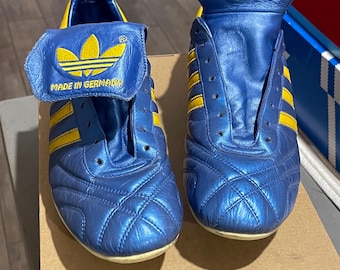 adidas gazelle silver green womens adidas Predator Pro Foldover Tongue Turf Shoes