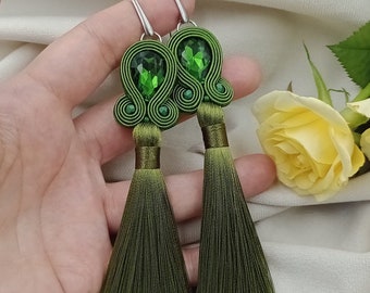 Pine green earrings, earrings soutache, long green earrings, pine green, green earrings, dark green, emerald green, long tassels, ear clips,