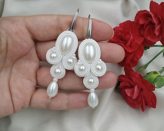 White earrings soutache wedding BRIDE pearl, bridal earrings, white pearls, snowy white pearls