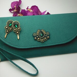 Emerald Green Gold Soutache Handbag Earrings, bag hand made, jewellery set, bottle green image 3