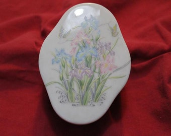 Vintage  Porcelain China Floral Trinket Ring Box Dresser Jewelry Collectible