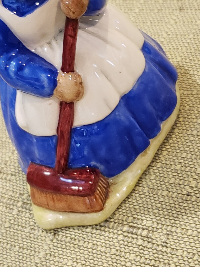Vintage Royal Doulton Mrs. Bunnykins Clean Sweep Figurine Etsy