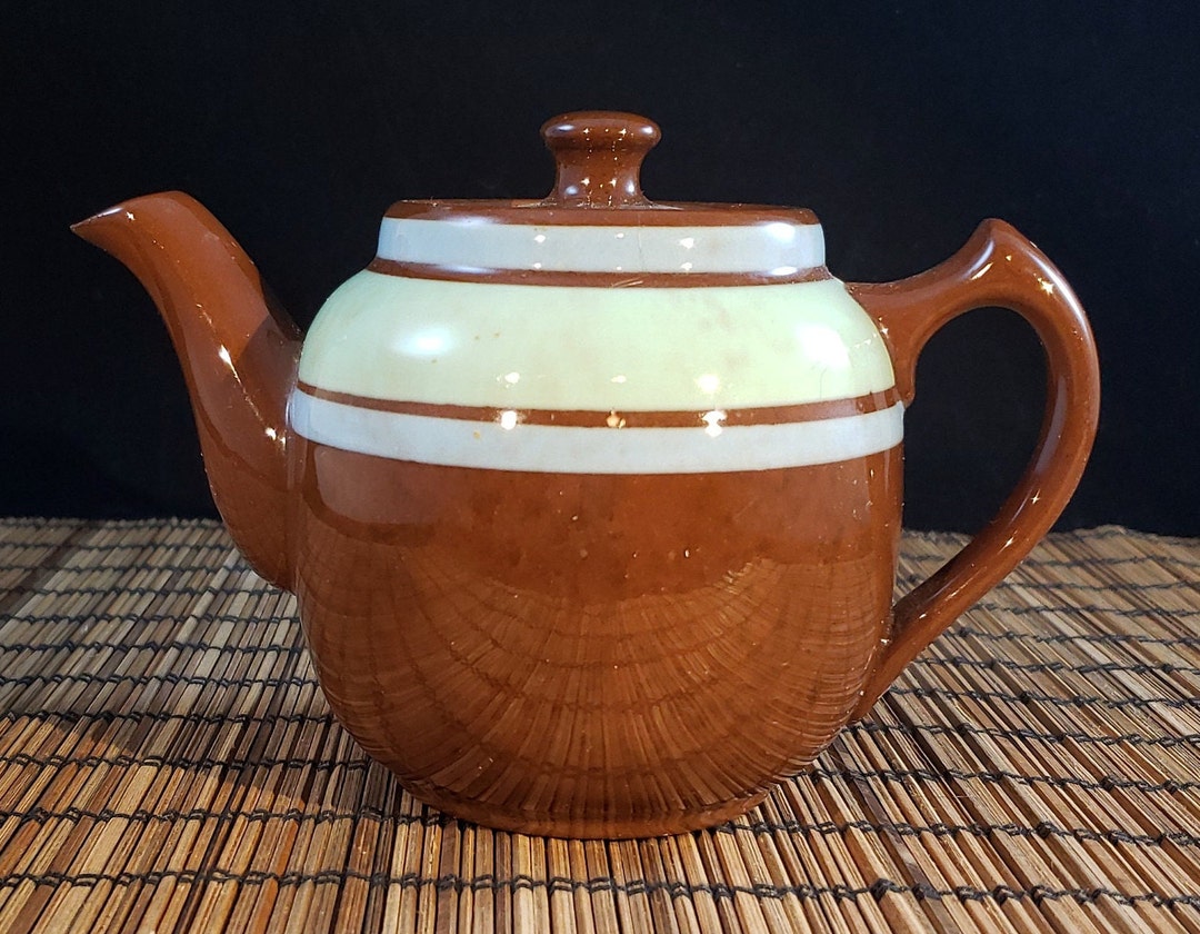 Vintage Sadler Mini Personal Teapot and Lid, Individual Tea Pot in