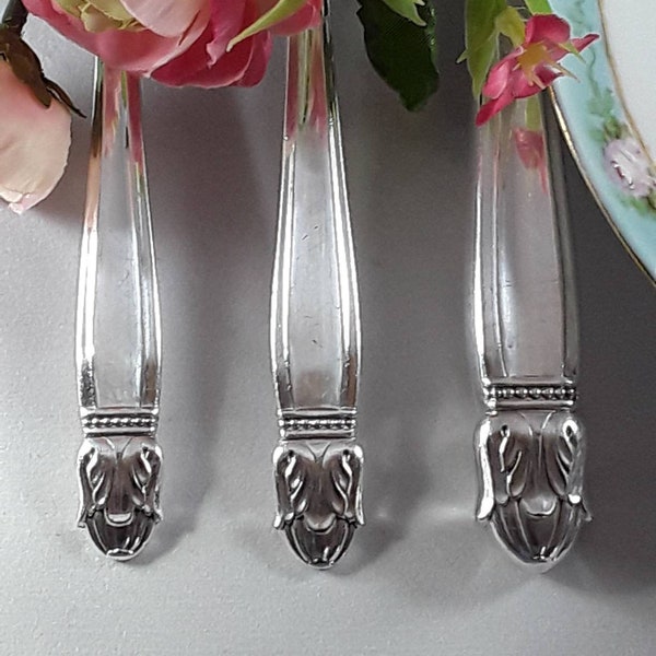 DANISH PRINCESS Service for 4, Vintage 1938 Holmes and Edwards  silverplate flatware, silverware, silver plate, 5 piece place settings