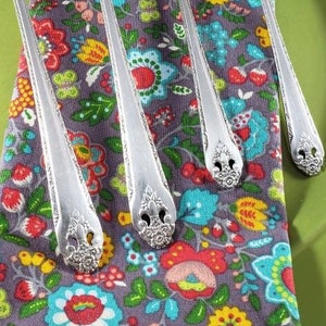 1937 LOVELY LADY Serving Set, Hostess Set, Vintage Holmes and Edwards silverplate flatware, Antique silverware, Serving Spoons, Butter Knife