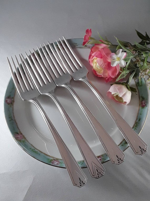 DEAUVILLE 1929 DINNER FORK BY COMMUNITY PLATE