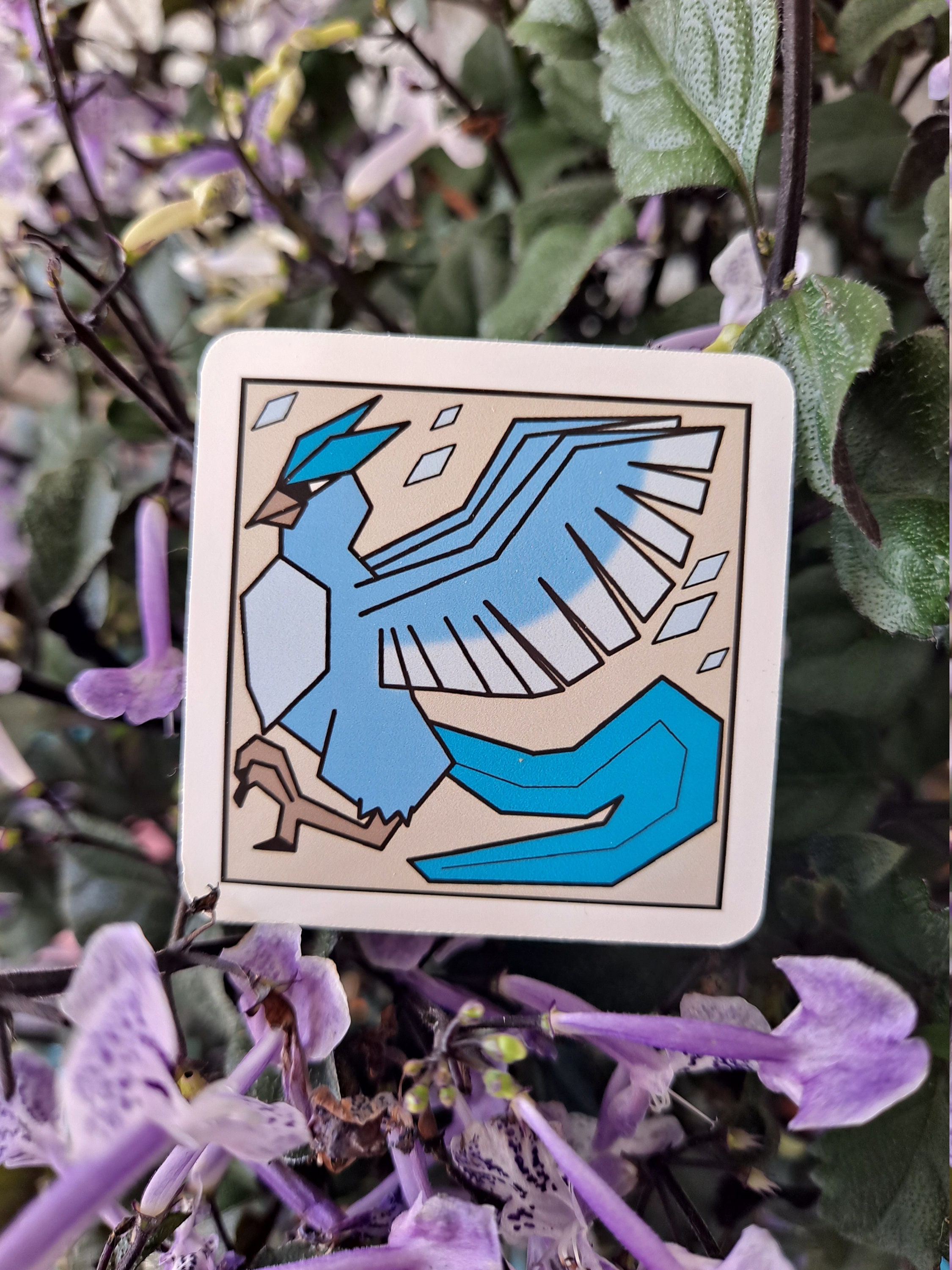 Articuno Silver Shiny Pokémon Card in A Magnetic Freestanding 