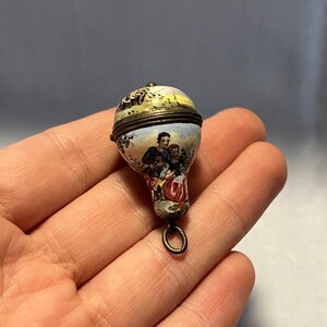 VINTAGE! 1800s Viniagrette Pomander Enamel Pendant