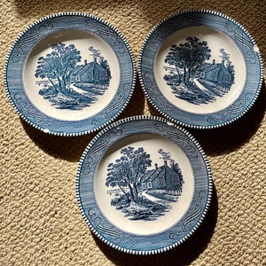 VINTAGE! 3 Currier & Ives &#39;The Birthplace of Washington&#39; Blue and White Transferware Plates