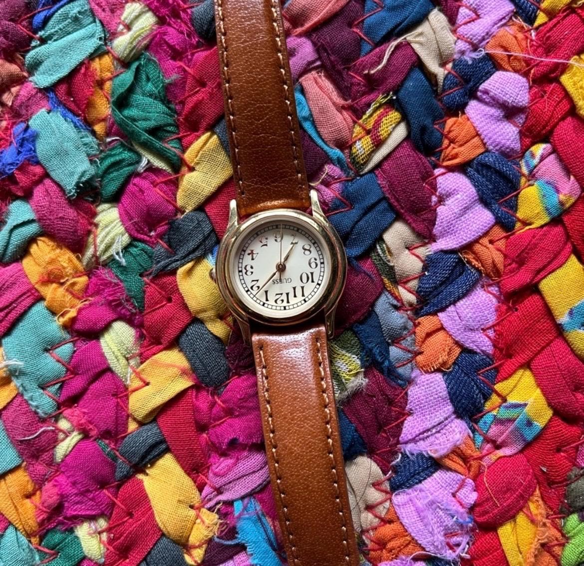 GUESS WATCH VINTAGE ROUND GOLD BEZEL LEATHER BAND STRAP Vintage Guess 1987 Gold Tone Round Case Leather Strap Watch  main image 2