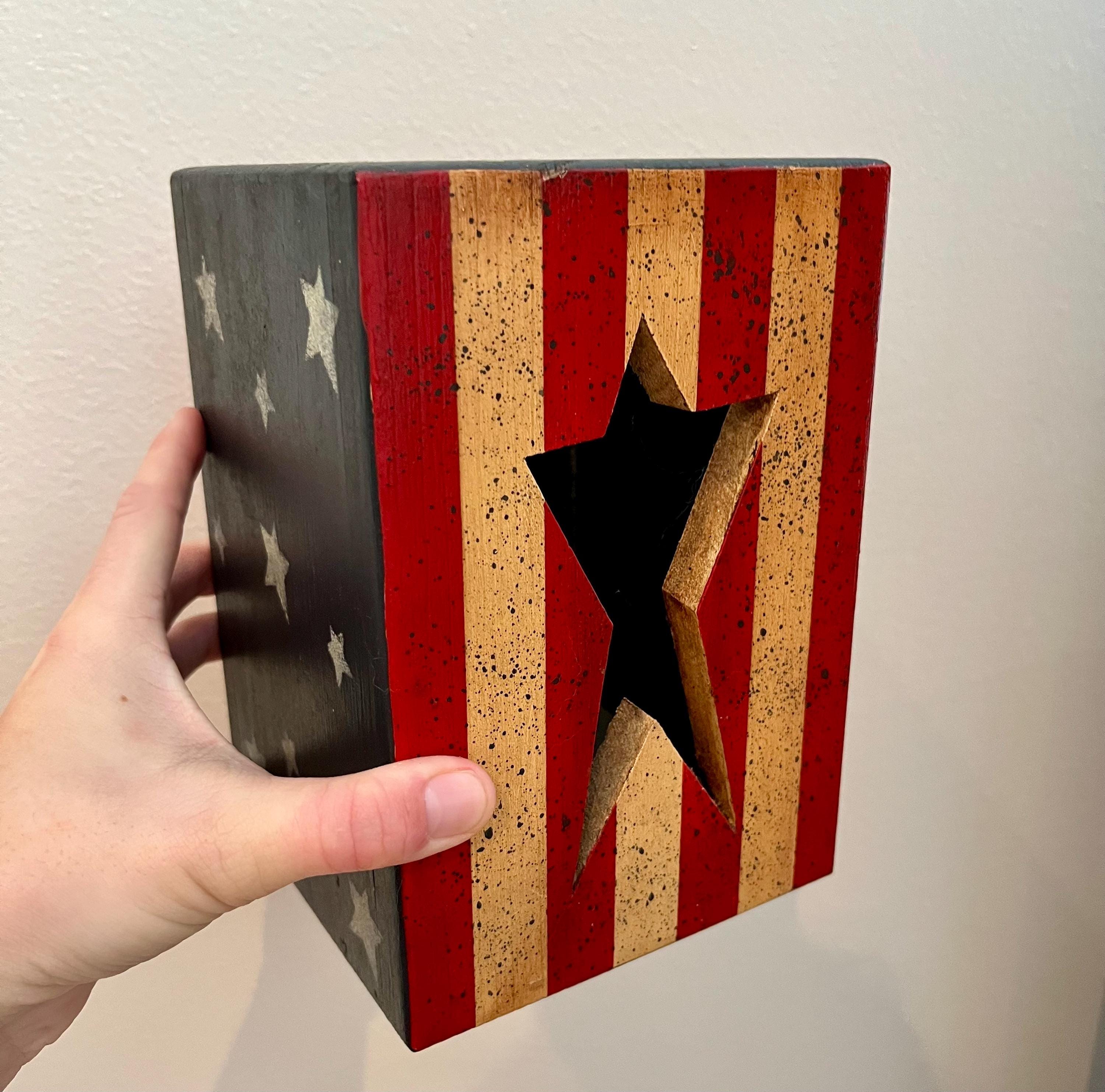 VINTAGE ! Bougeoir en bois drapeau américain des Etats-Unis, rouge, blanc et bleu du 4 juillet