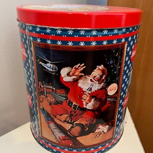 VINTAGE! Large Christmas Coca-Cola Popcorn Tin