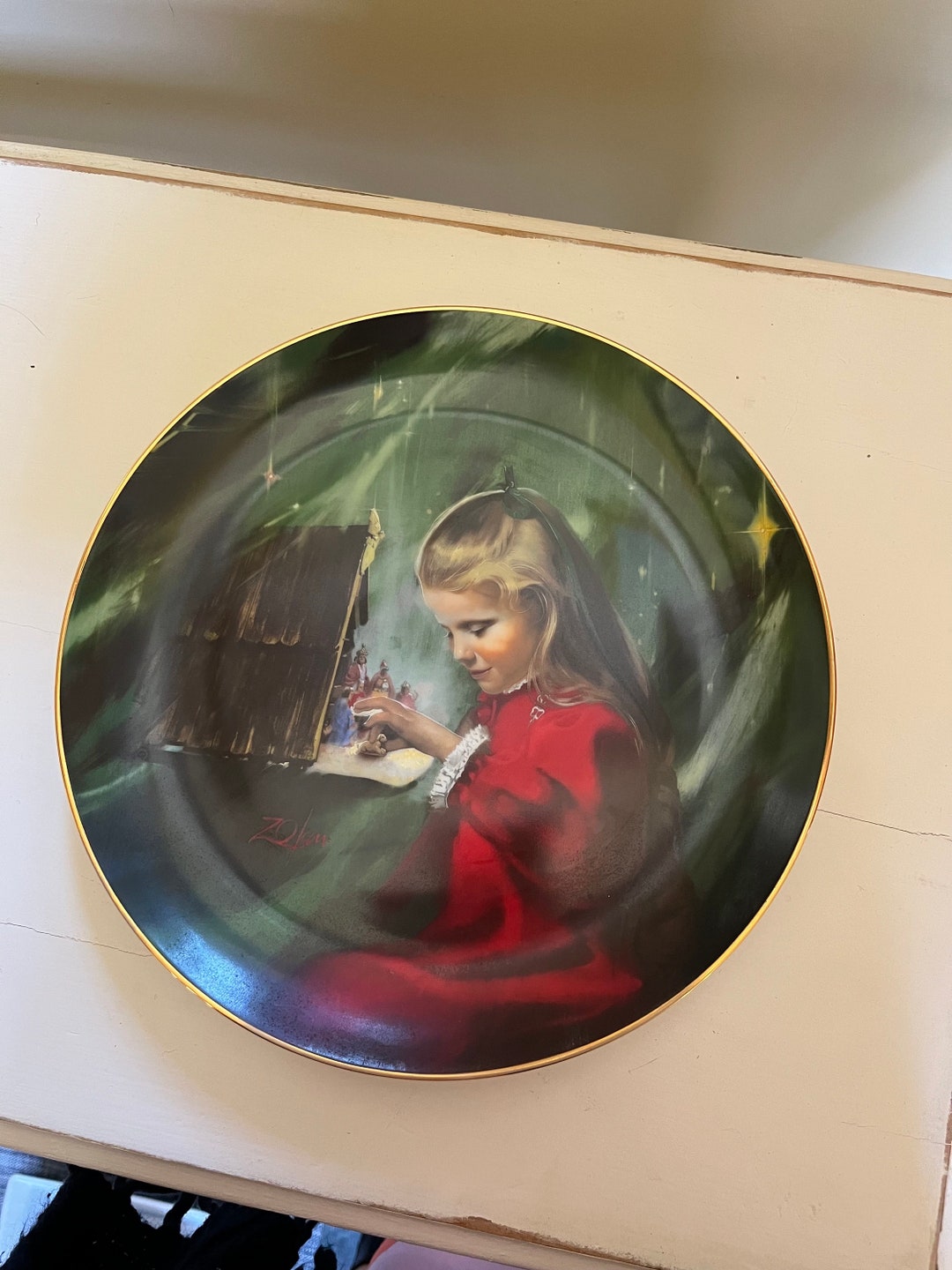 VINTAGE Pemberton and Oakes Children at Christmas Plate Collection