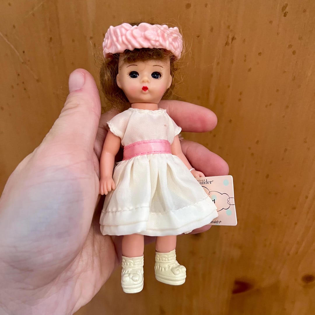 VINTAGE! Miniature Madame Alexander Flower Girl Doll Mcdonald's