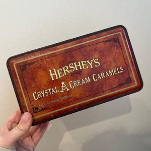 VINTAGE! Hershey Crystal A Cream Caramels Tin