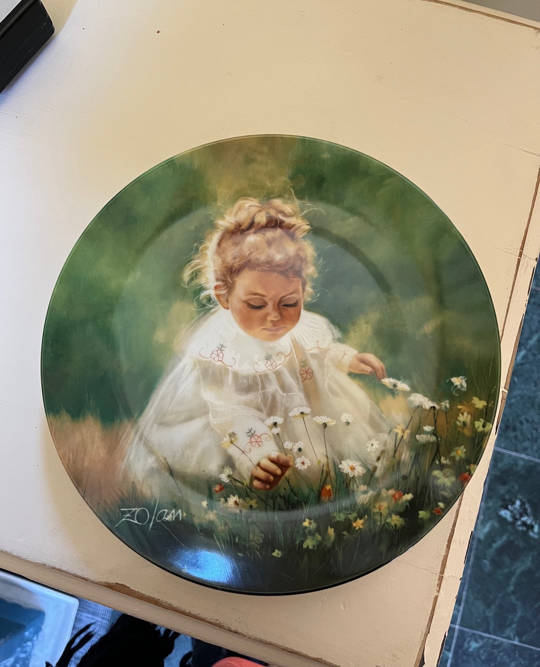 VINTAGE Pemberton and Oakes Wonders of Childhood Plate Collection