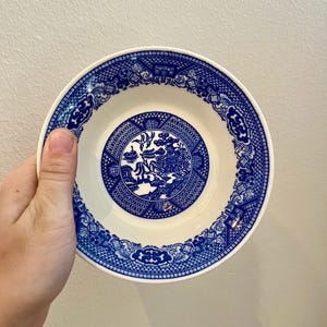 VINTAGE! Willow Ware Royal Venton Ware &#39;Chinese Pagoda&#39; Dish