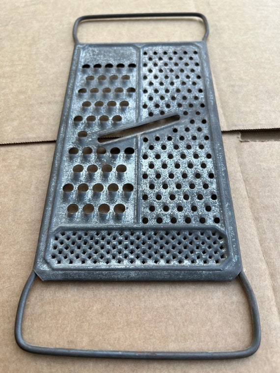 VINTAGE 3 in 1 Cheese Grater 