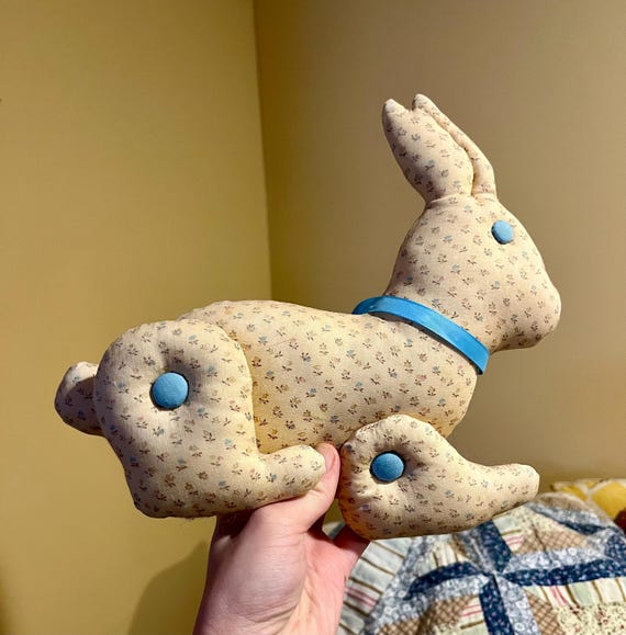 ヴィンテージ！手作り生地のイースターバニーぬいぐるみ - Etsy 日本