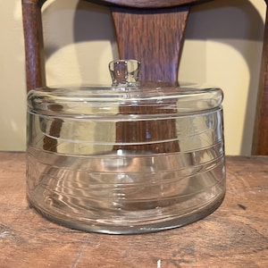 VINTAGE! Clear Glass Biscuit Jar w/ Lid