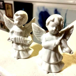 VINTAGE! 2 Christmas Midwest Japan Porcelain Bisque Violin and Accordian Playing Angel Figurines