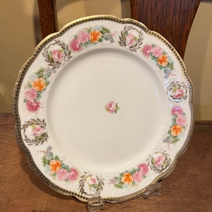 VINTAGE! MZ Austria Floral Plate w/ Scalloped Edge