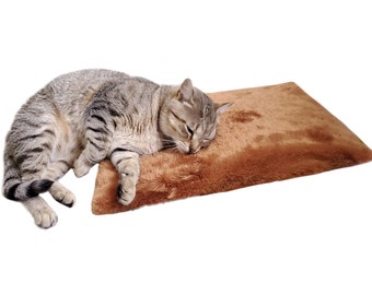 Launch Pad - Herb-Infused Furry Mat for Cat Naps