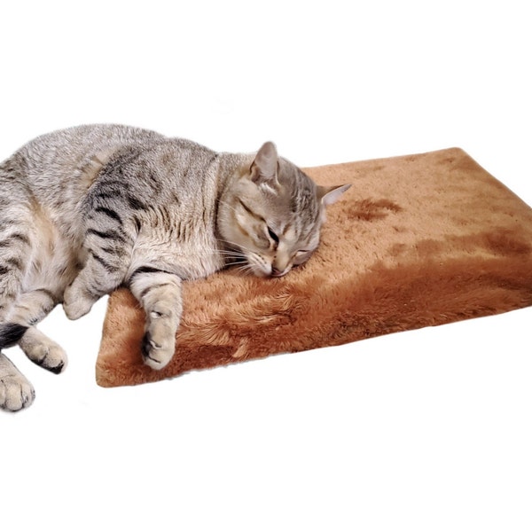 Launch Pad - Herb-Infused Furry Mat for Cat Naps