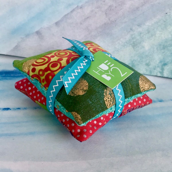 Sachets in Red and Green Metallic Fabric Mix, Filled with Soothing Lavender, One of a Kind Holiday Gift, Hue By 2