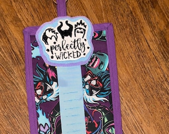 Villains Lollipop hanger,  Disney lollipop holder, Disney Cruise, DCL, Pixie dust, lollipop giveaway, lollipop hanger