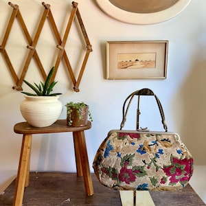 Vintage Cara Flroal Tapestry Handbag 1940s-1950’s Style