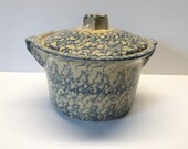 Robinson Ransbottom Blue Spongeware 2 Quart Crock with Lid Roseville Ohio