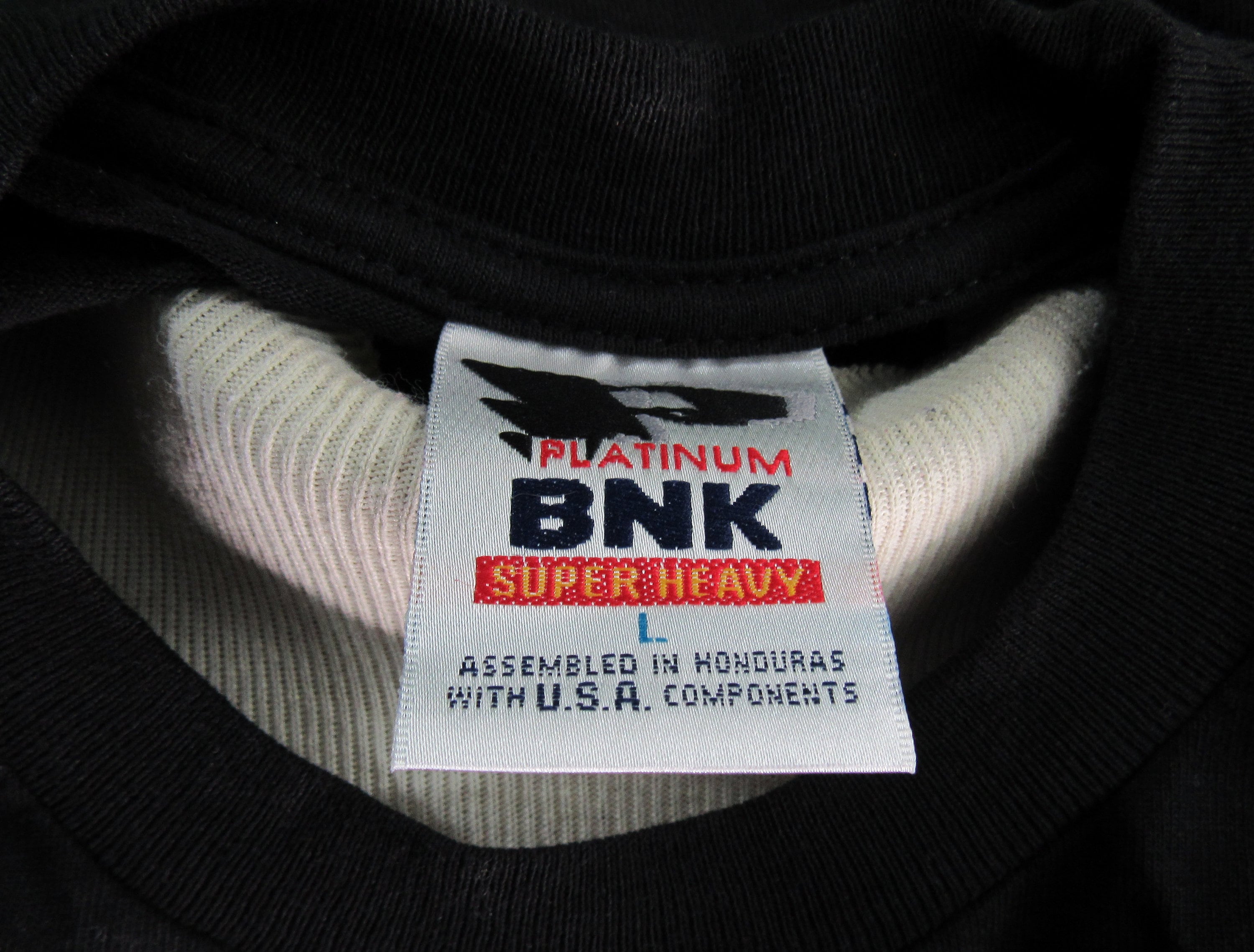 Vintage Y2K TI Rap Hip Hop Big Logo T-shirt Size Large Platinum