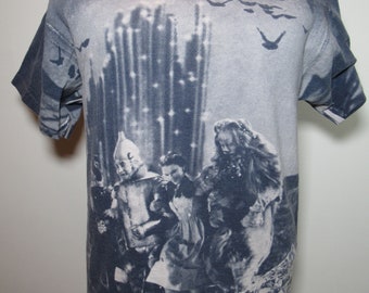 Vintage 90's 1992 Stanley Desantis All Over Print Wizard of OZ Single Stitch T-Shirt Size Large Small / Medium