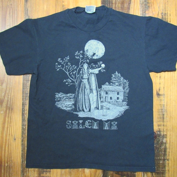 Vintage 90's Salem Massachusetts Witch T-Shirt Size Medium Goth Witchcraft