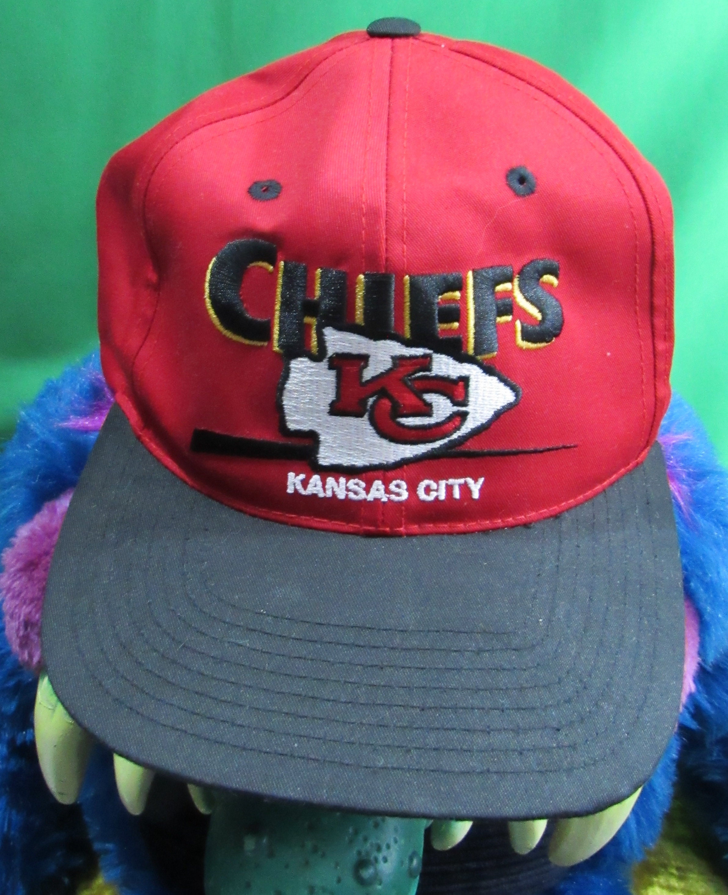 Vintage 90's Kansas City Chiefs Embroidered Snapback Hat NFL