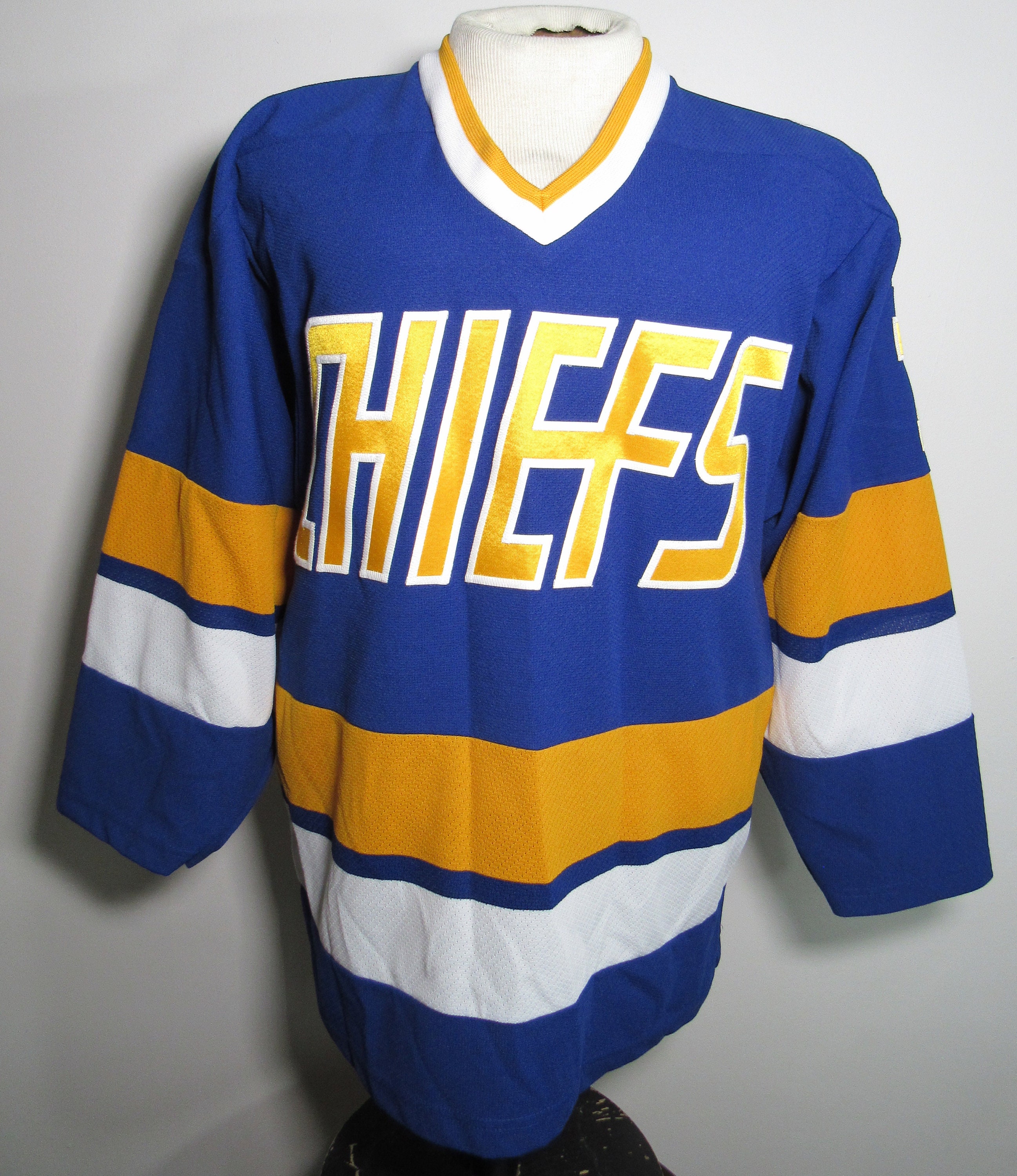 Charlestown Chiefs Custom Away Jersey – Discount Hockey