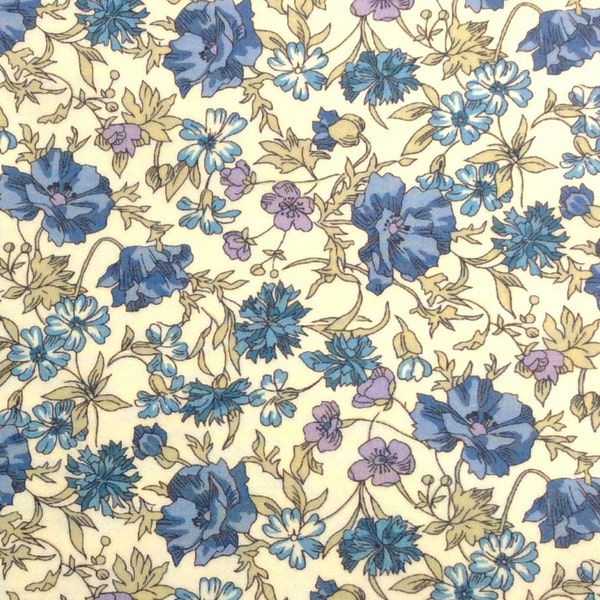 Ballerine A Liberty Fabric Tana Lawn 10" x 10" square (25,4 cm x 25,4 cm) white green lilac blue The Weavers Mill